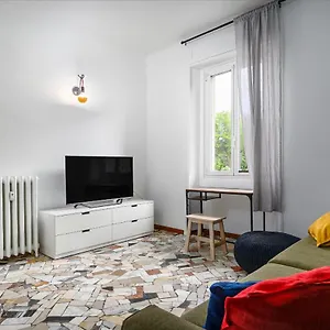  Apartament Ennio 8 - Bilocale Cool Włochy